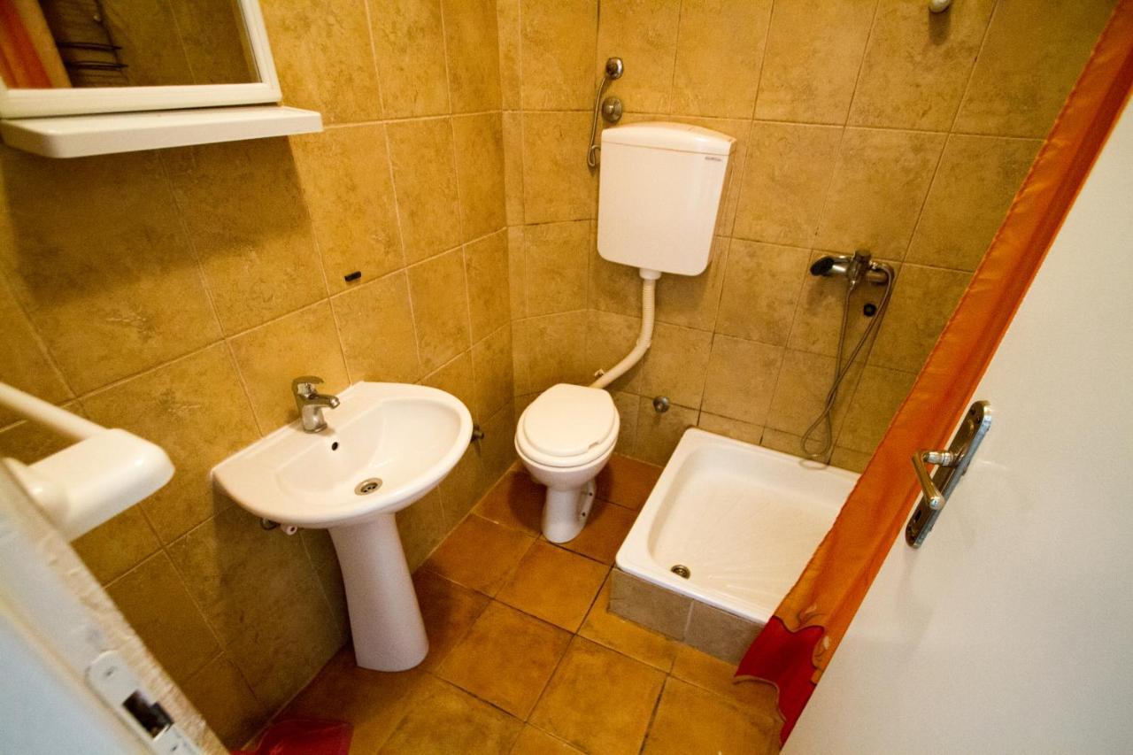 Belane Apartments Тиват Экстерьер фото