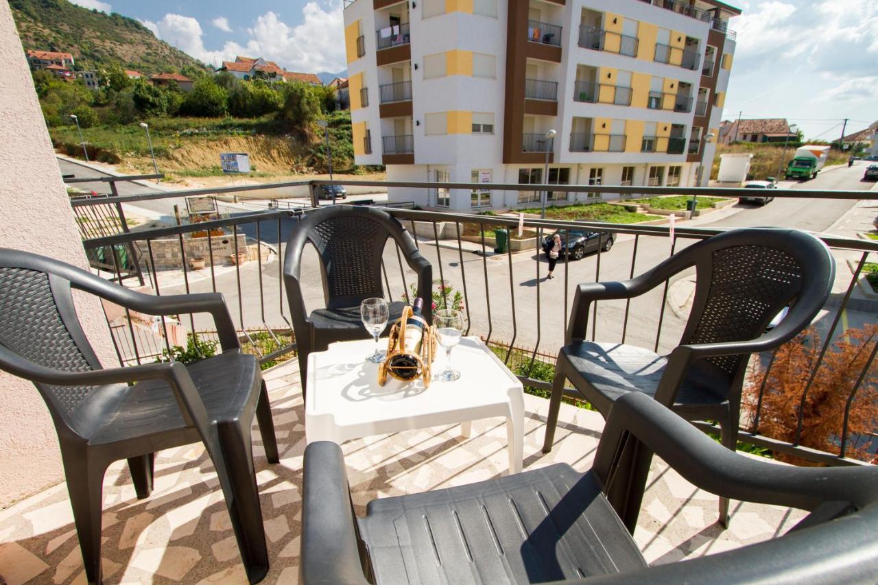 Belane Apartments Тиват Экстерьер фото