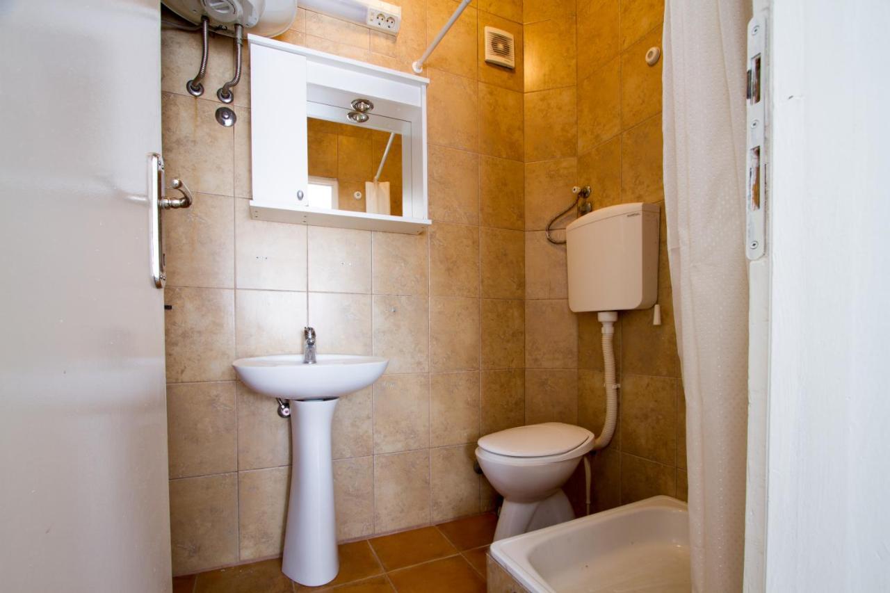 Belane Apartments Тиват Экстерьер фото