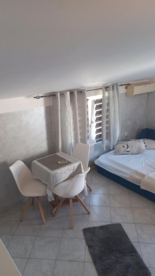 Belane Apartments Тиват Экстерьер фото
