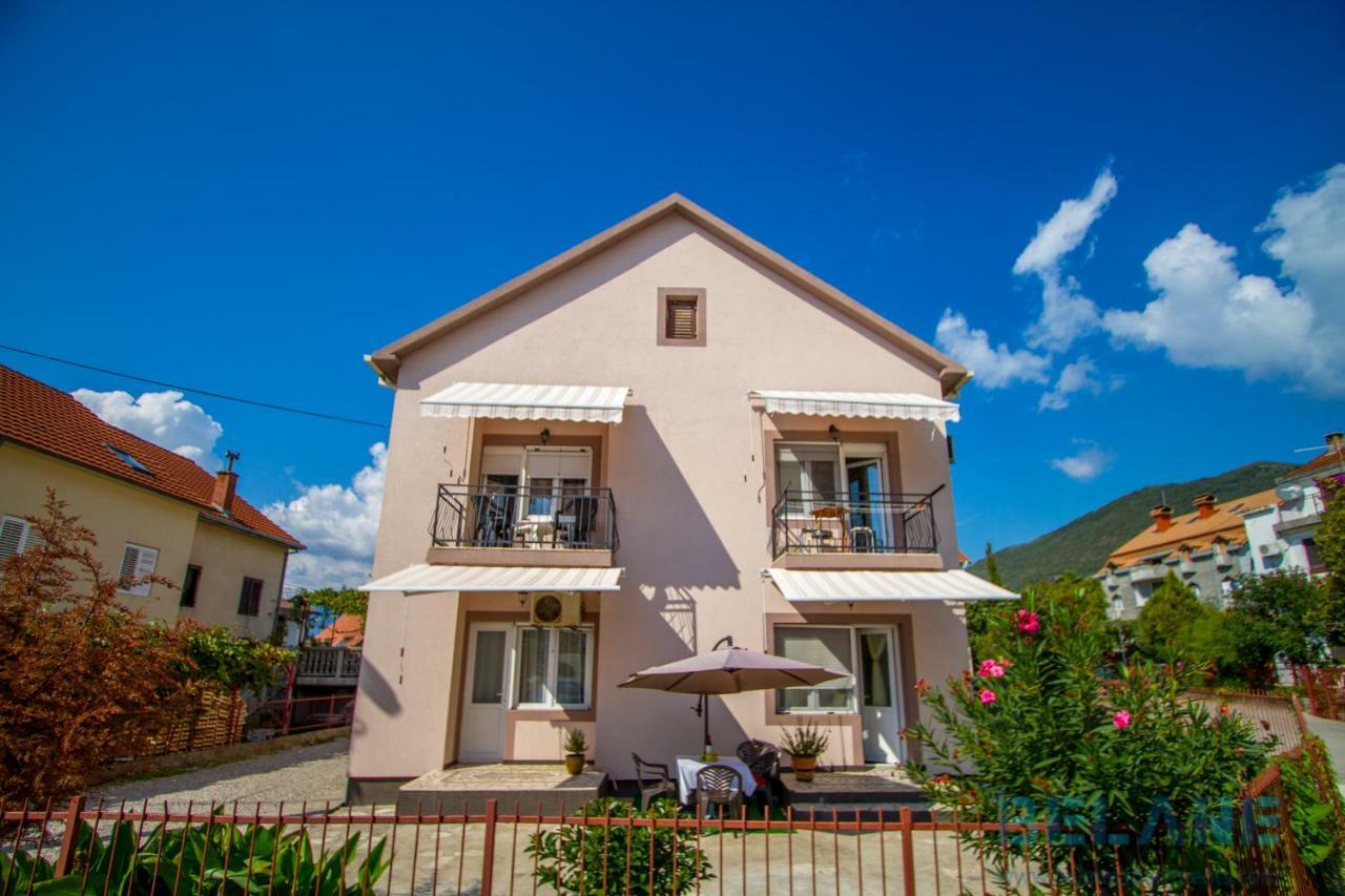 Belane Apartments Тиват Экстерьер фото